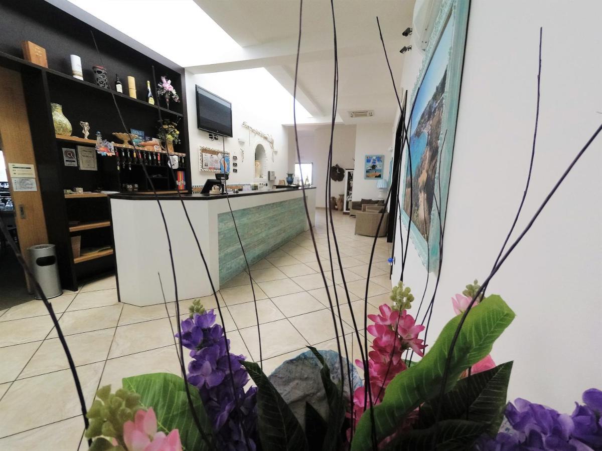 Hotel Alba Chiara Sant'Andrea Salento ภายนอก รูปภาพ