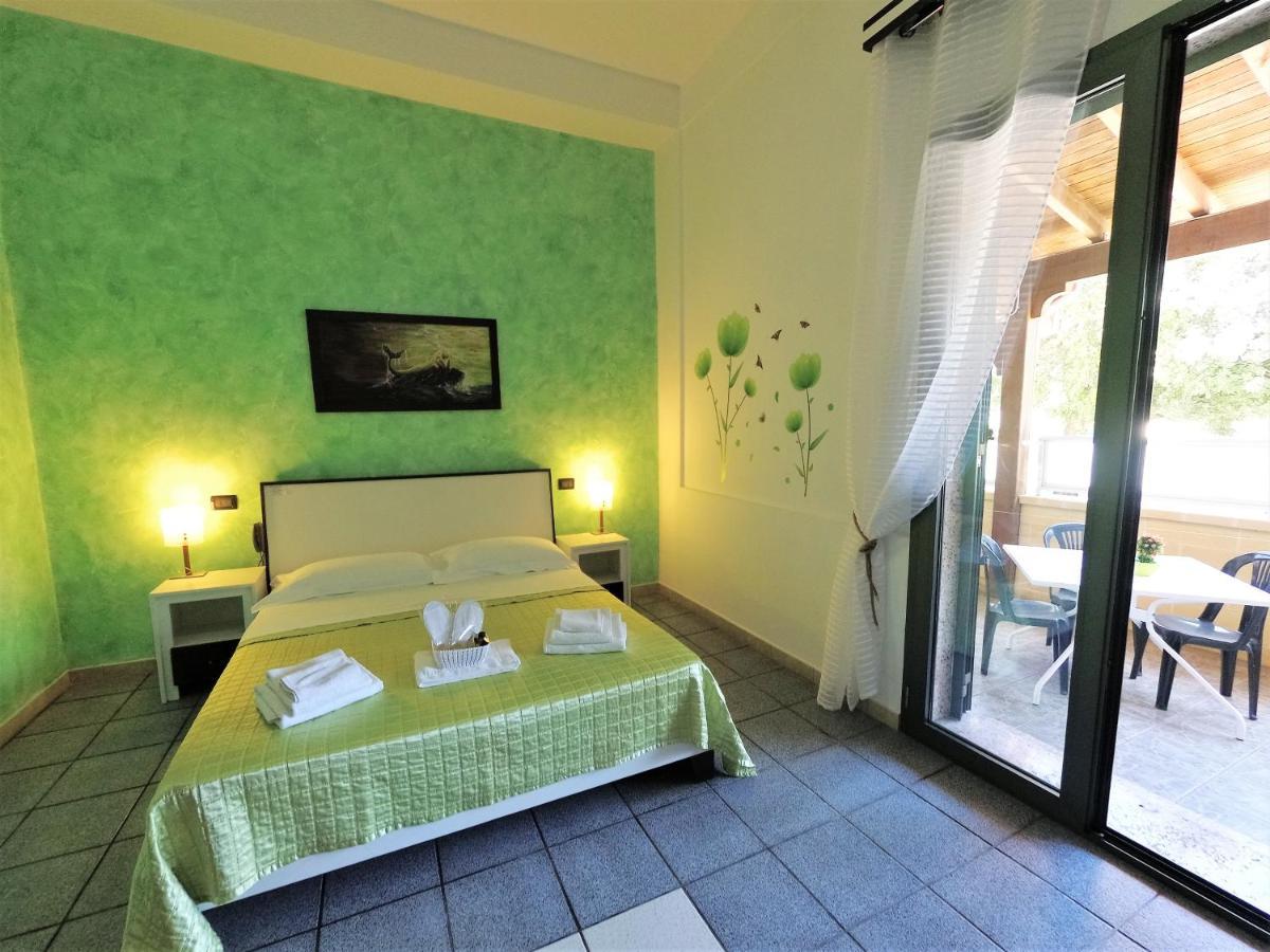 Hotel Alba Chiara Sant'Andrea Salento ภายนอก รูปภาพ