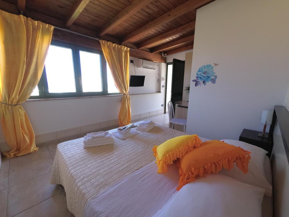 Hotel Alba Chiara Sant'Andrea Salento ภายนอก รูปภาพ